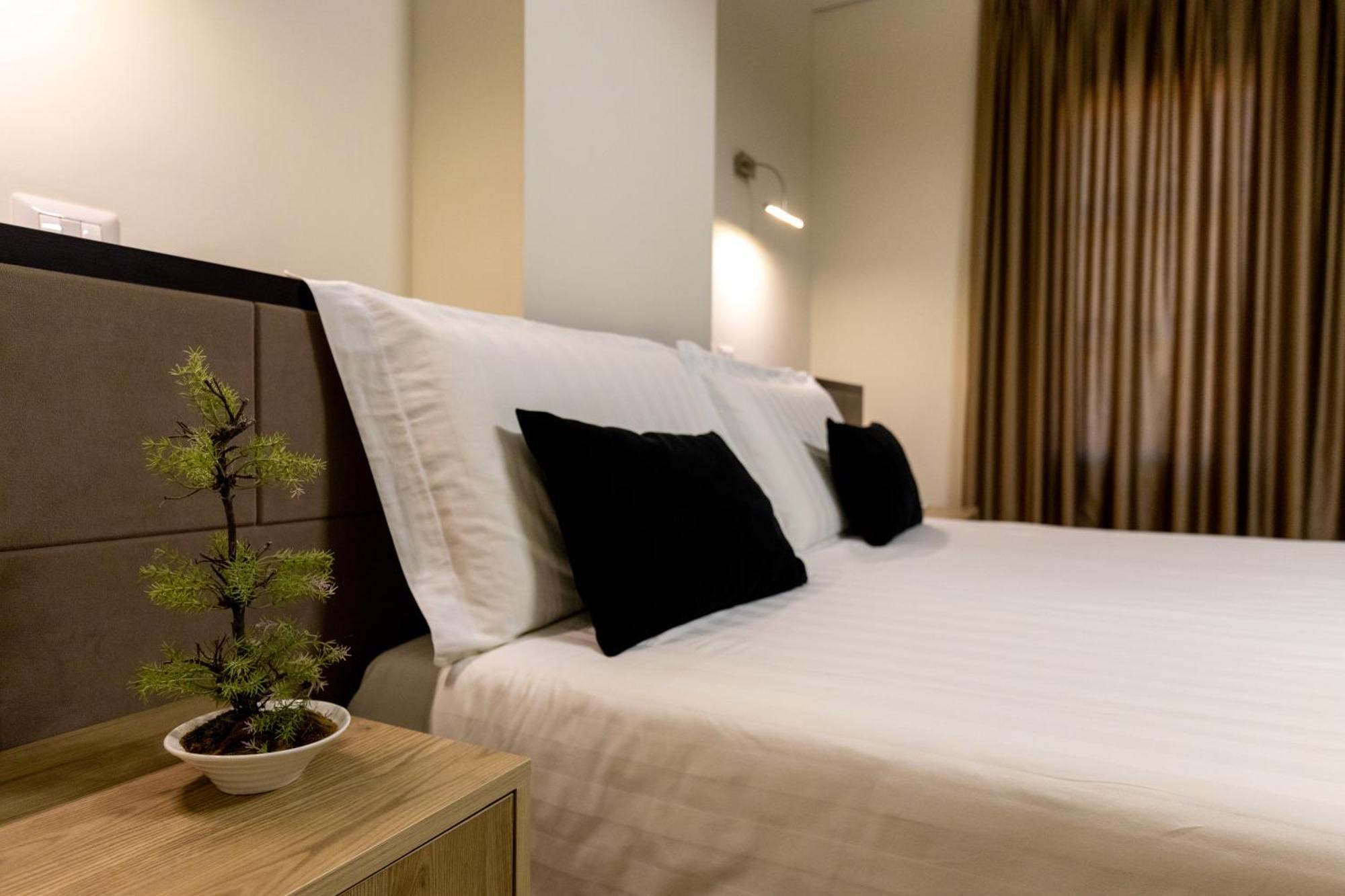 Mervin Hotel Krujë エクステリア 写真